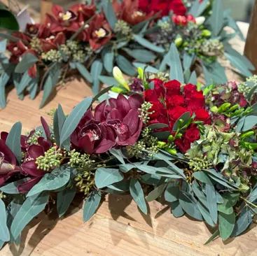 Grafstuk van Floralux Dadizele