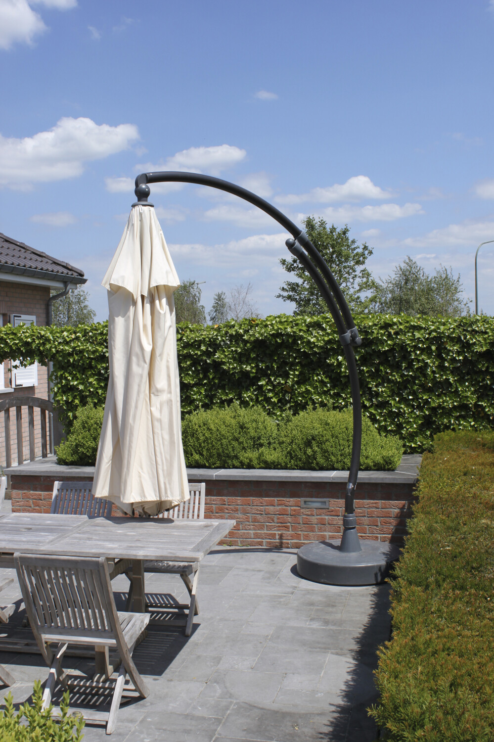 Easy Sun parasol XL375 Olefin met voet beige - Easy Sun online shop - 0 - 1 - 2 - 3 - 4
